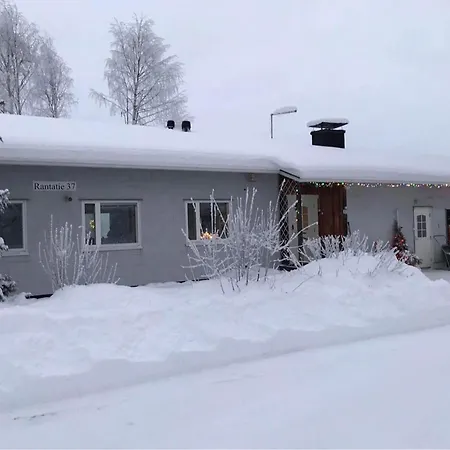 Narikka, Tilava Ja Rauhallinen Kittilaen Keskustassa 别墅 基蒂莱