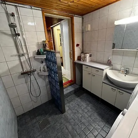 Narikka, Tilava Ja Rauhallinen Kittilaen Keskustassa Villa