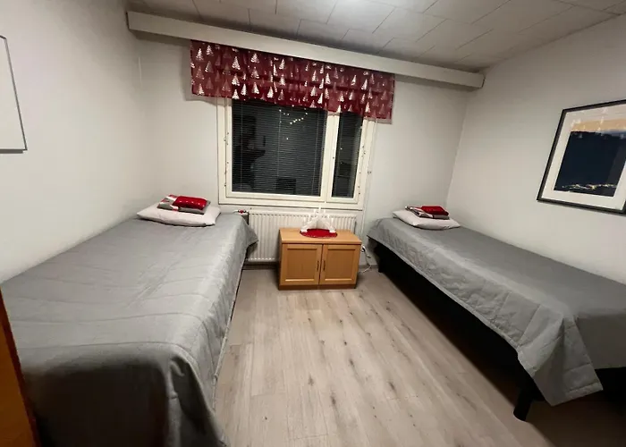 Βίλα Narikka, Tilava Ja Rauhallinen Kittilaen Keskustassa Kittilä